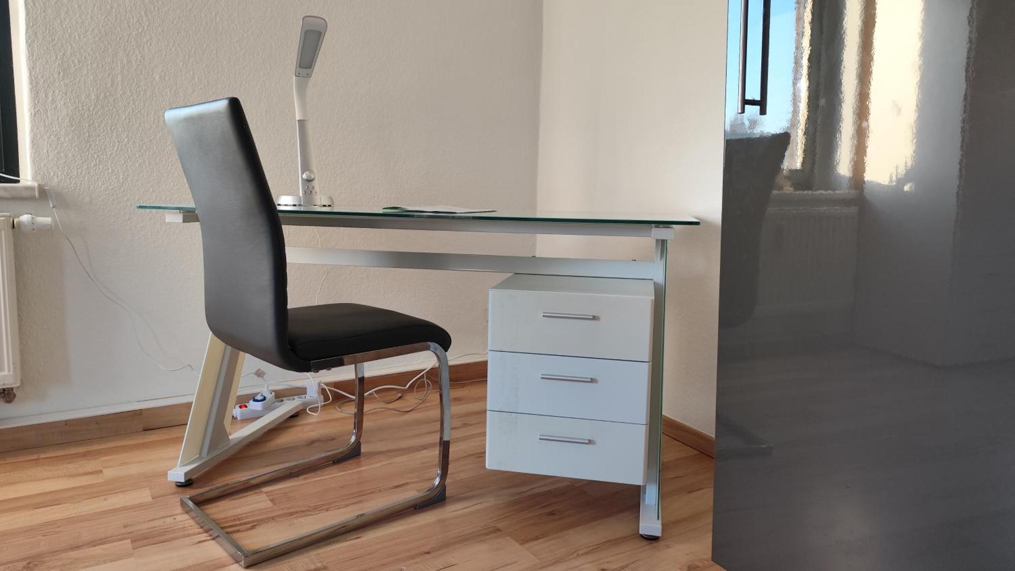 Gaeste- Und Ferienwohnung Glaeser Цвиккау Экстерьер фото